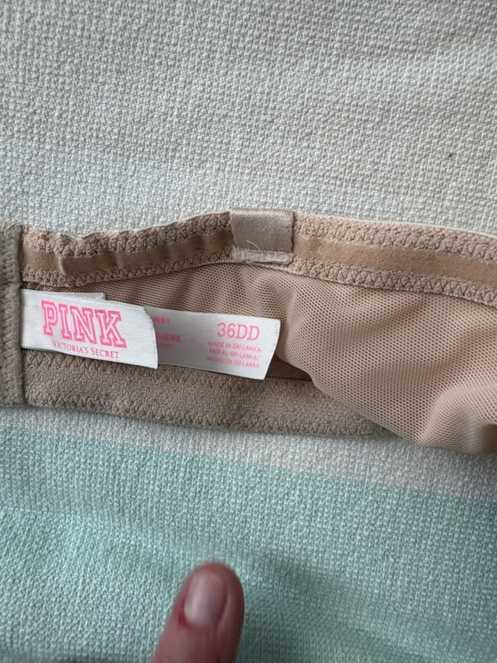 PINK Victoria's Secret Strapless Molded Bra - Light Nude 36DD - Picture 3 of 4